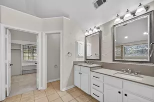 4617 Oak Springs Dr, Flower Mound, TX 75028 - Photo 25