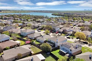 5358 Driftway Dr, Fort Worth, TX 76135 - Photo 7