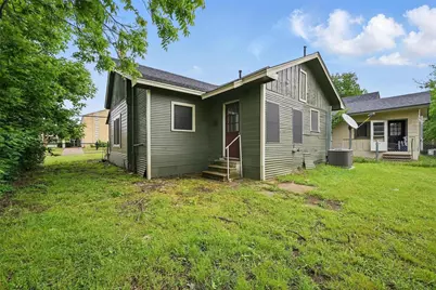 908 E Houston Street, Sherman, TX 75092 - Photo 31