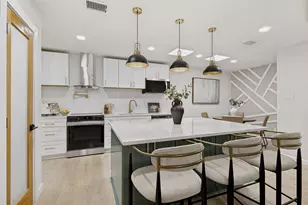 2102 Avignon Dr, Carrollton, TX 75007 - Photo 3