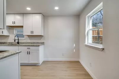 4312 Astor Road, Mesquite, TX 75150 - Photo 9