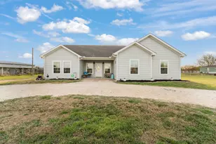 7012 Starling St, Joshua, TX 76058 - Photo 1