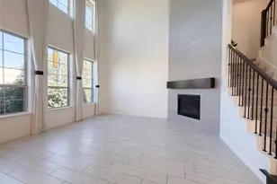 404 W 6th St, Irving, TX 75060 - Photo 3