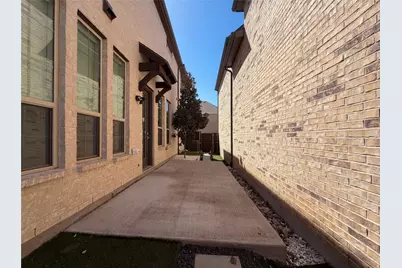 404 W 6th Street, Irving, TX 75060 - Photo 5