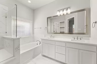 3800 Lochwood Drive, Rowlett, TX 75088 - Photo 15