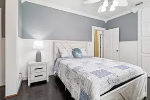 1406 Clover Ln, Fort Worth, TX 76107 - Photo 15