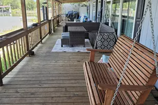 140 Meadow Pond Ct, Runaway Bay, TX 76426 - Photo 3