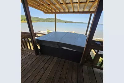 140 Meadow Pond Court, Runaway Bay, TX 76426 - Photo 5
