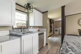 140 Meadow Pond Ct, Runaway Bay, TX 76426 - Photo 19