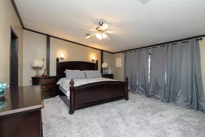 140 Meadow Pond Court, Runaway Bay, TX 76426 - Photo 21