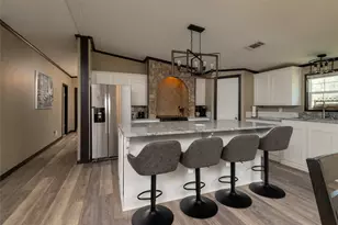 140 Meadow Pond Ct, Runaway Bay, TX 76426 - Photo 15
