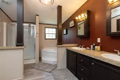 140 Meadow Pond Court, Runaway Bay, TX 76426 - Photo 23