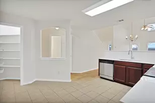 9938 Wake Bridge Dr, Frisco, TX 75035 - Photo 3