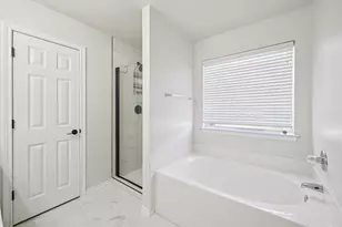 1325 Lake Shore Dr, Crowley, TX 76036 - Photo 29