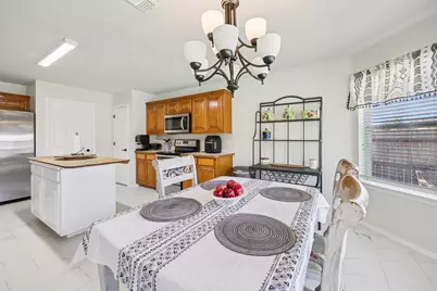 1325 Lake Shore Drive, Crowley, TX 76036 - Photo 11