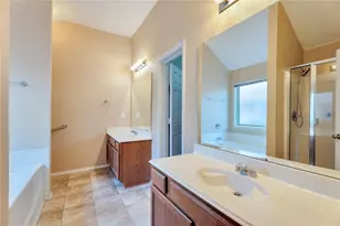 4816 Sapphire Ln, Granbury, TX 76049 - Photo 21