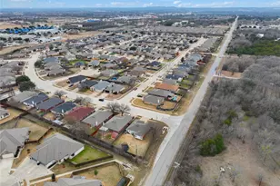 4816 Sapphire Ln, Granbury, TX 76049 - Photo 39