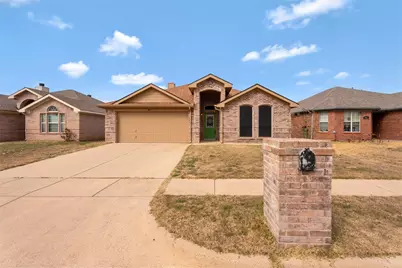 4816 Sapphire Lane, Granbury, TX 76049 - Photo 1