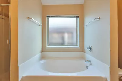 4816 Sapphire Lane, Granbury, TX 76049 - Photo 23