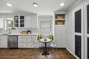 9955 Edgecliff Dr, Dallas, TX 75238 - Photo 13