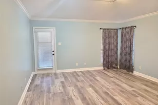 8921 Bontura Rd, Granbury, TX 76049 - Photo 13