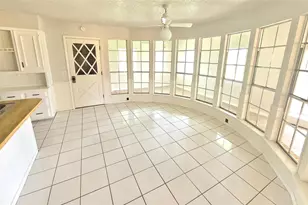 7519 Ravenswood Rd, Granbury, TX 76049 - Photo 13