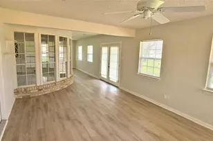 7519 Ravenswood Rd, Granbury, TX 76049 - Photo 9