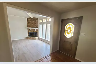 7519 Ravenswood Road, Granbury, TX 76049 - Photo 5