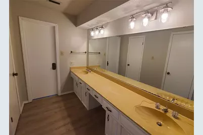 7519 Ravenswood Road, Granbury, TX 76049 - Photo 33