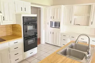 7519 Ravenswood Rd, Granbury, TX 76049 - Photo 15