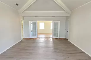 7519 Ravenswood Rd, Granbury, TX 76049 - Photo 7