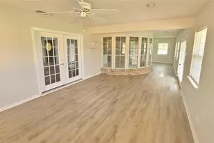 7519 Ravenswood Rd, Granbury, TX 76049 - Photo 11