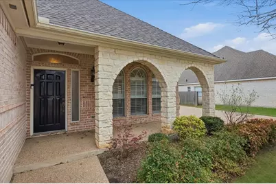 7005 Brierhill Court, Fort Worth, TX 76132 - Photo 3