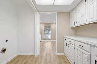 2913 Flagstone Drive, Garland, TX 75044 - Photo 19