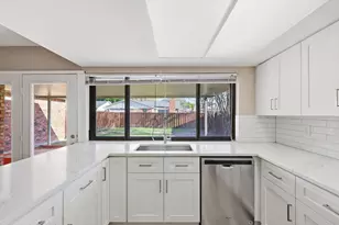 2913 Flagstone Dr, Garland, TX 75044 - Photo 9