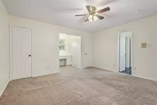 3917 Laurel Ln, Bedford, TX 76021 - Photo 13