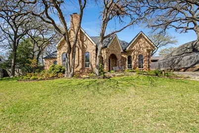 3917 Laurel Lane, Bedford, TX 76021 - Photo 3