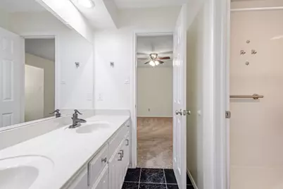 3917 Laurel Lane, Bedford, TX 76021 - Photo 15