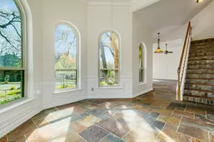 3917 Laurel Ln, Bedford, TX 76021 - Photo 11