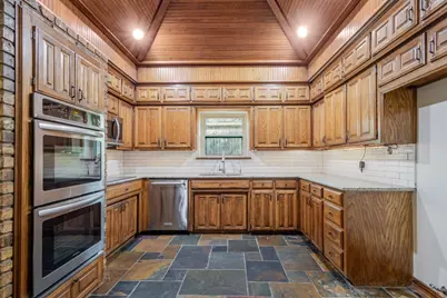 3917 Laurel Lane, Bedford, TX 76021 - Photo 7