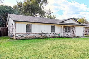 2304 Meadow Crest, Irving, TX 75060 - Photo 1