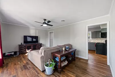 1116 Poindexter Avenue, Cleburne, TX 76033 - Photo 3