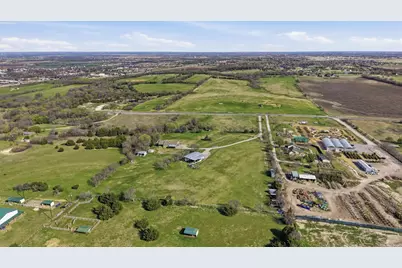 1199 E Sunset Boulevard, Celina, TX 75009 - Photo 11