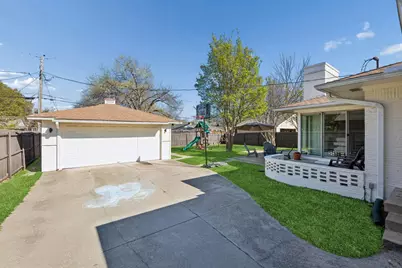 8614 Lockhaven Drive, Dallas, TX 75238 - Photo 27