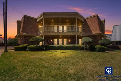 1500 W W Henderson Street, Cleburne, TX 76033 - Photo 3