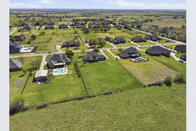 11079 Sarah Lane, Fort Worth, TX 76179 - Photo 35