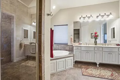 11079 Sarah Lane, Fort Worth, TX 76179 - Photo 19