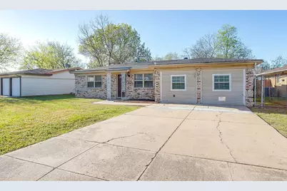 2101 Bettibart Street, Fort Worth, TX 76134 - Photo 3