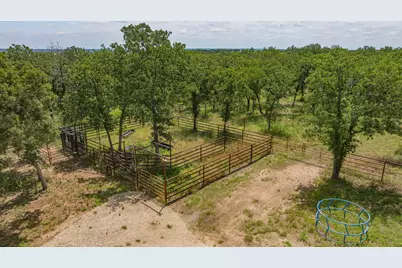 1375 County Road 253, Stephenville, TX 76401 - Photo 13