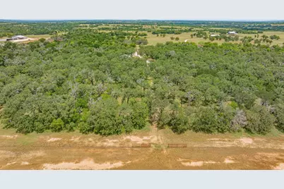 1375 County Road 253, Stephenville, TX 76401 - Photo 17